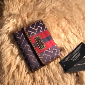 Tommy Hilfiger’ Wallet