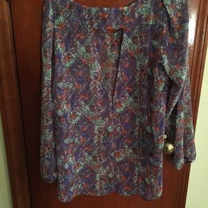 BCBGeneration cut out back blouse