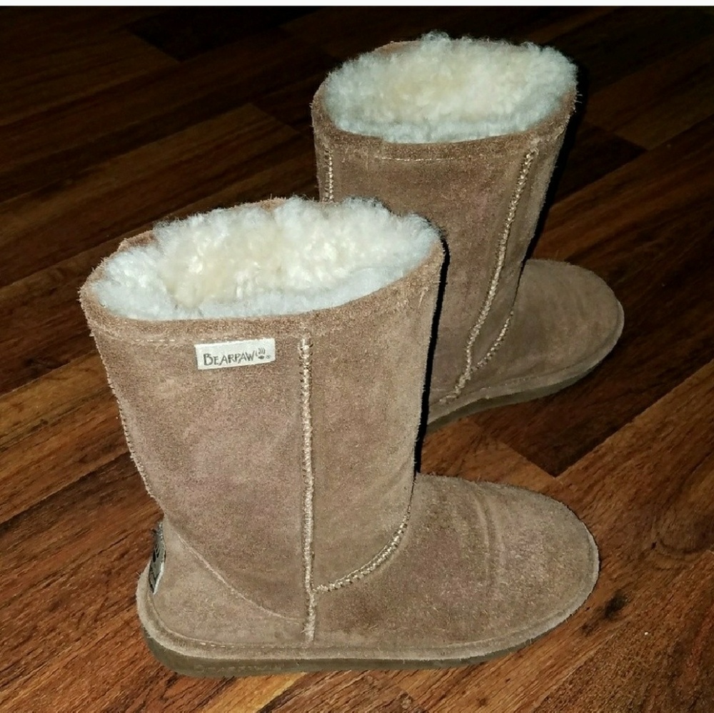 Bearpaw boots