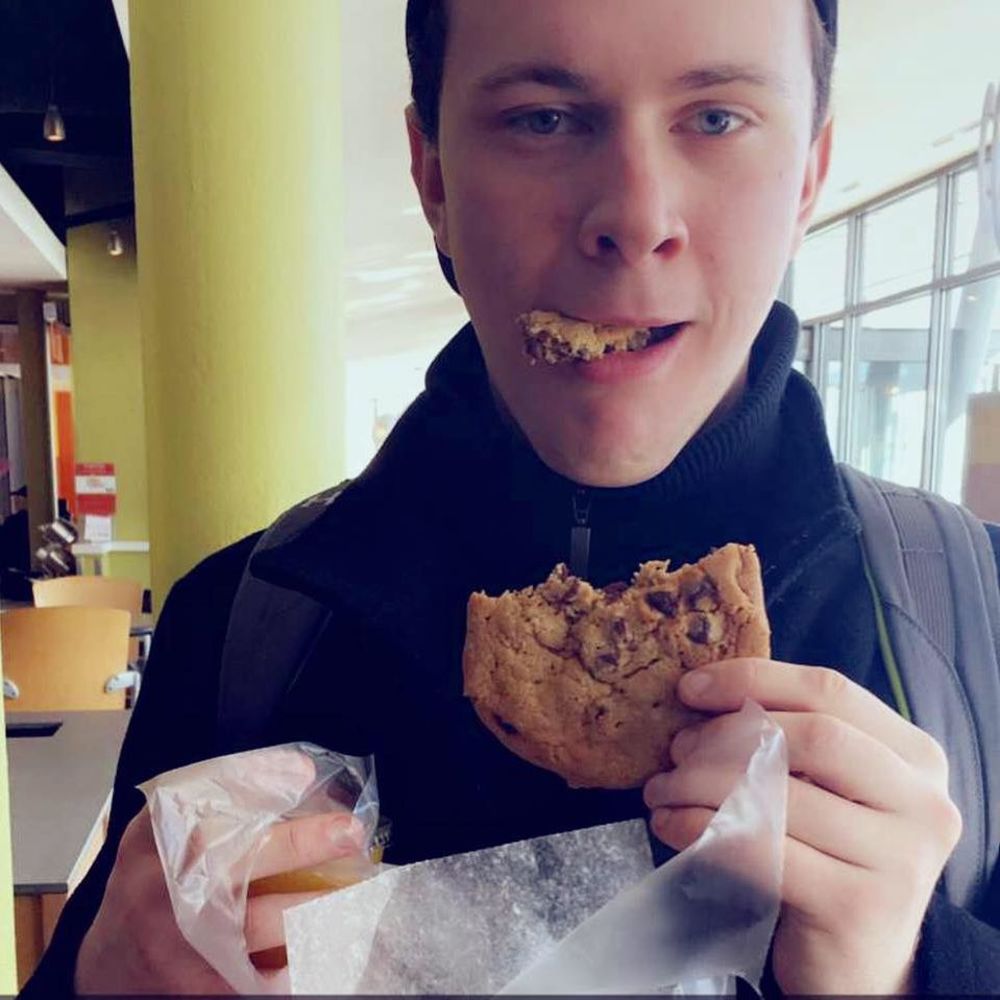 Meet your Posher, Thomas