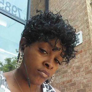 Meet your Posher, Clorinda