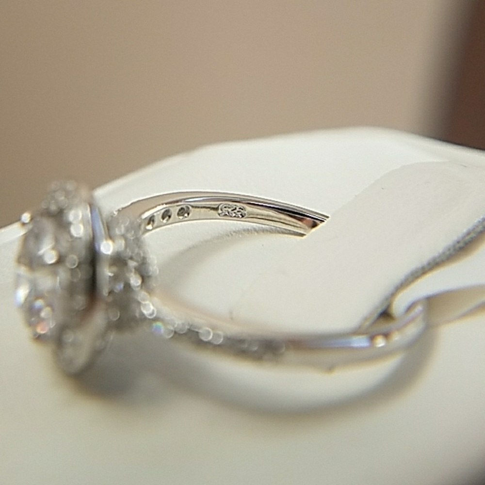 14k Gold plated over Sterling silver Engagement Ring with 1ct Round CZ - Picture 8 of 13
