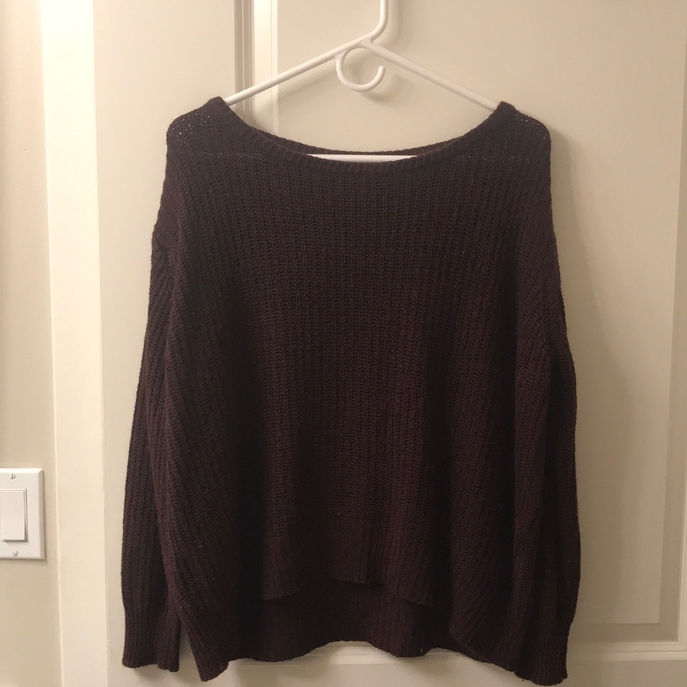 Maroon sweater