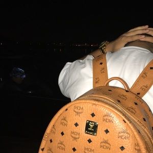 Meet your Posher, Brandon