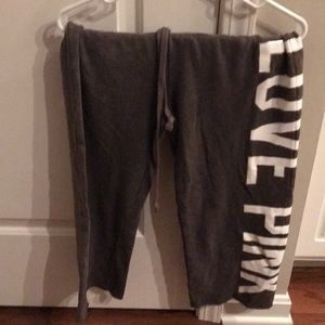 Capri sweatpants
