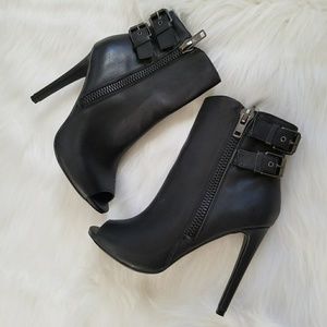 Steve Madden ankle boots
