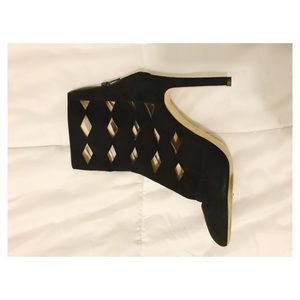 SJP by Sarah Jessica Parker Shoes - ❌ 1 DAY SALE❌ SJP Cut out booties SJP by Sarah Jessica Parker Shoes - ❌ 1 DAY SALE❌ SJP Cut out booties