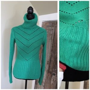 Knitted turtleneck