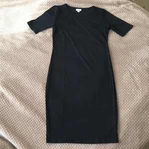Solid Black LulaRoe Julia size XS