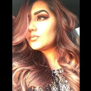 Meet your Posher, Heidi