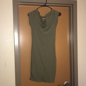 Green body con dress