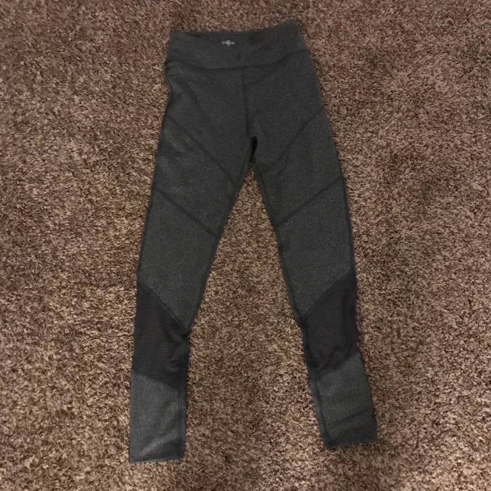 SO yoga pants