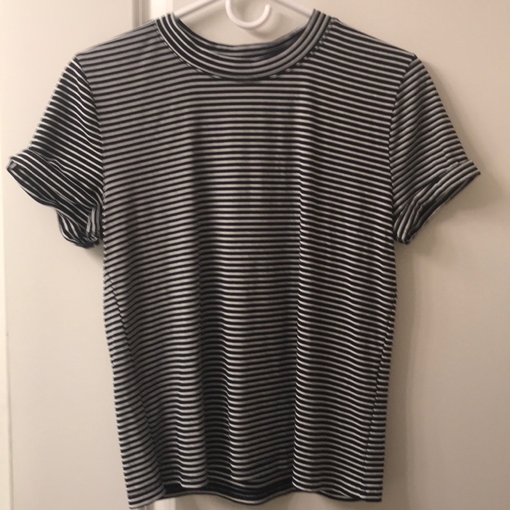 short sleeve dark blue and white shirt