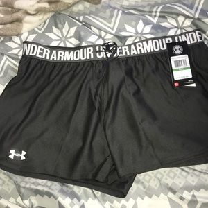 Dark grey Under Armour shorts