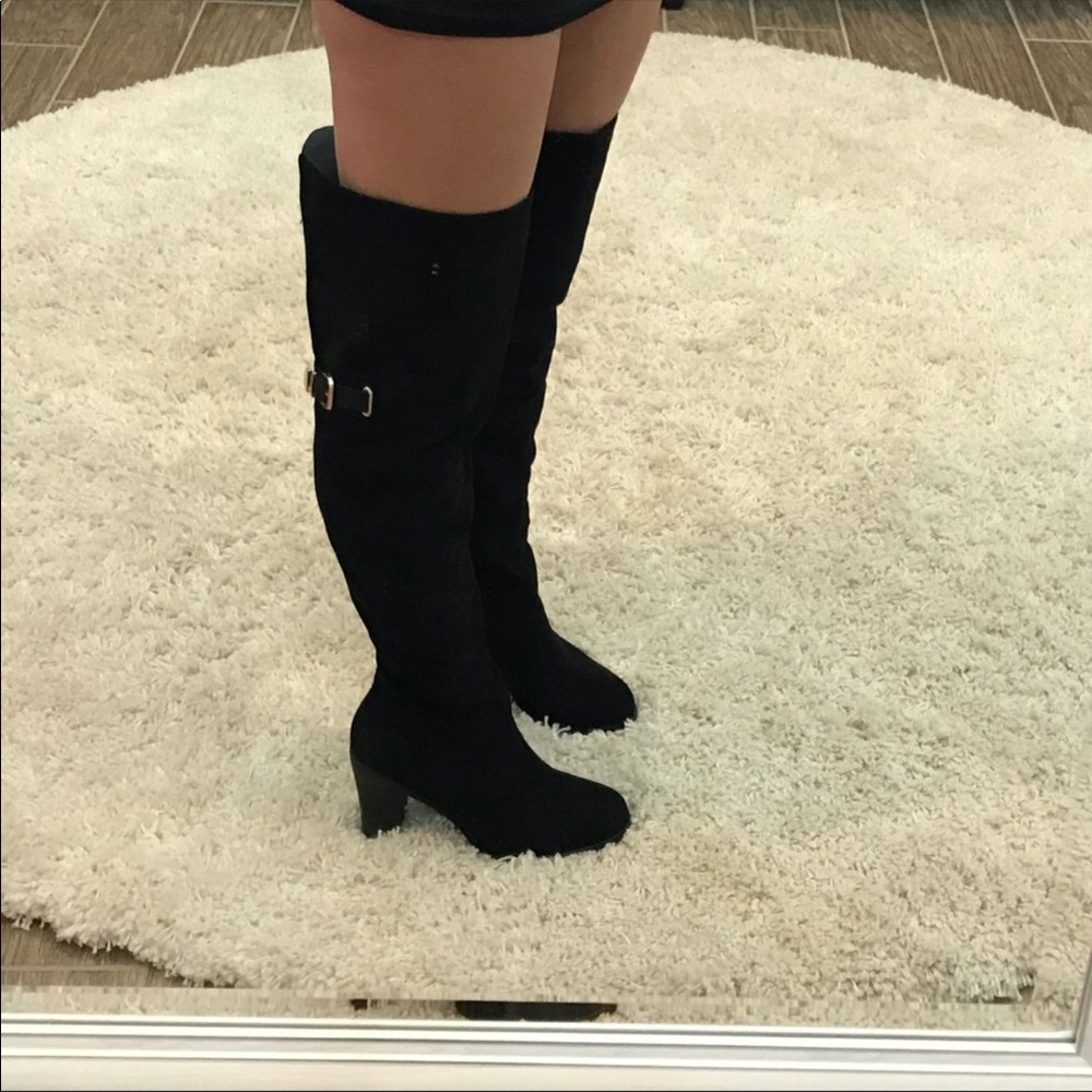 🎉Black Over-the-Knee Boots w. Buckle