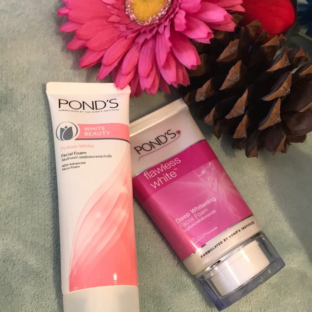 Bundle of 2 PONDS Facial Foam