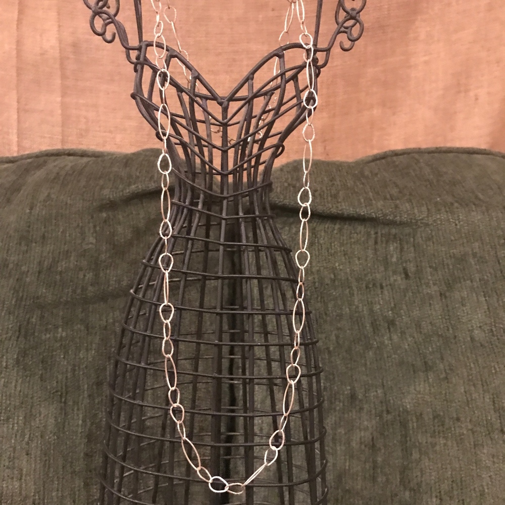 Silpada Sterling Silver In the Loop necklace