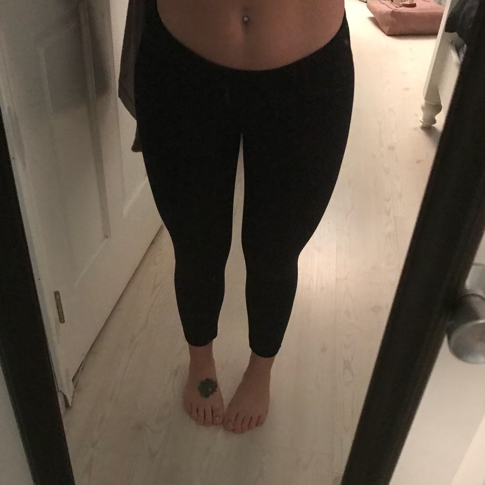 Size 4/6 Lululemon Leggings