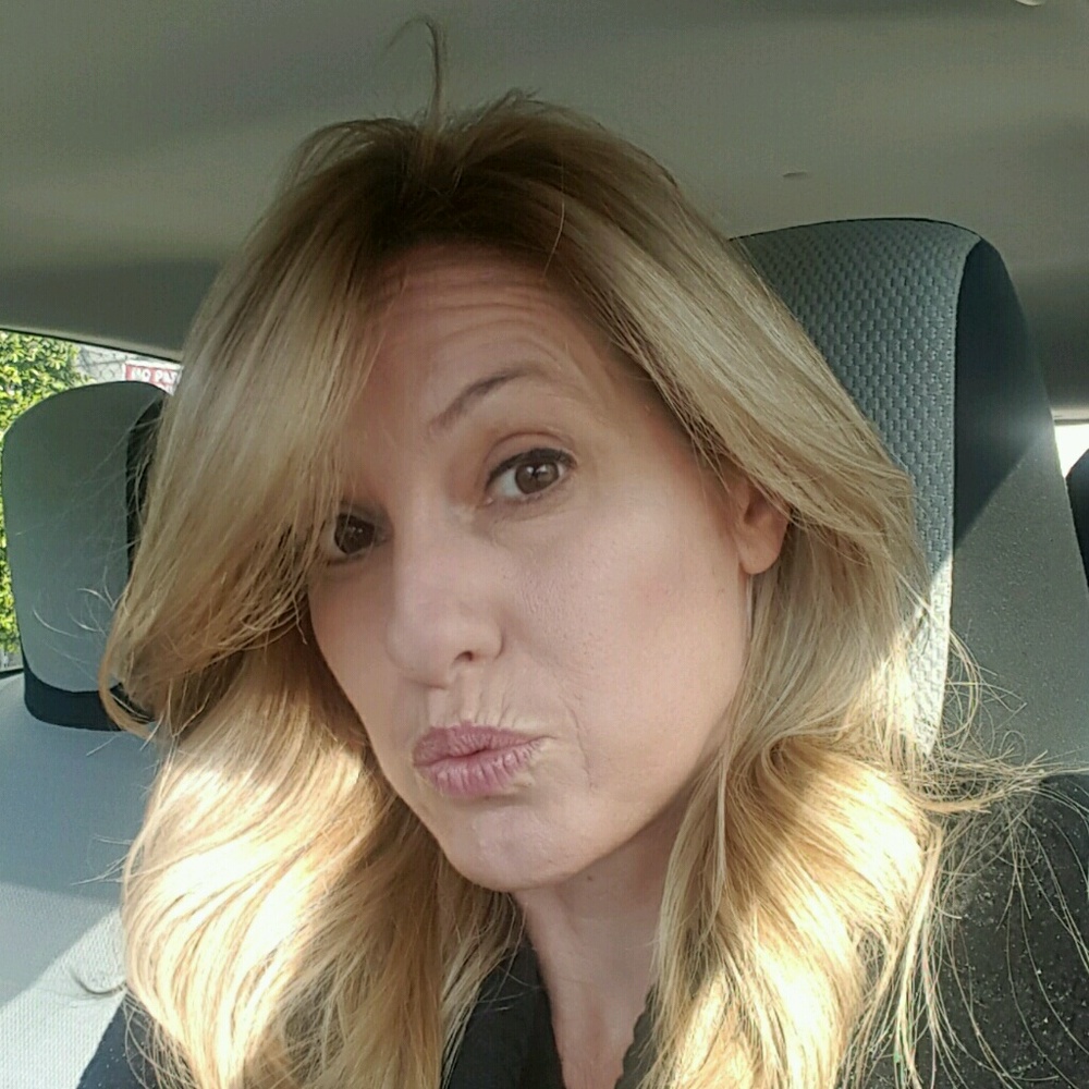 Meet your Posher, Veronica