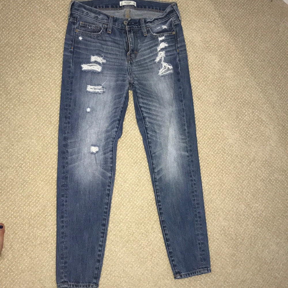 Lightly worn Abercrombie Boyfriend jeans