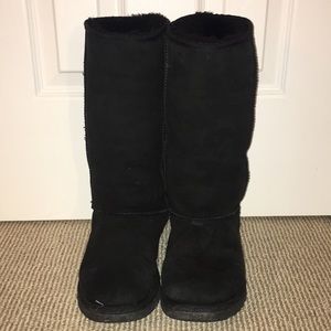 UGG Women's Classic Tall Sheepskin Boots, Size 9