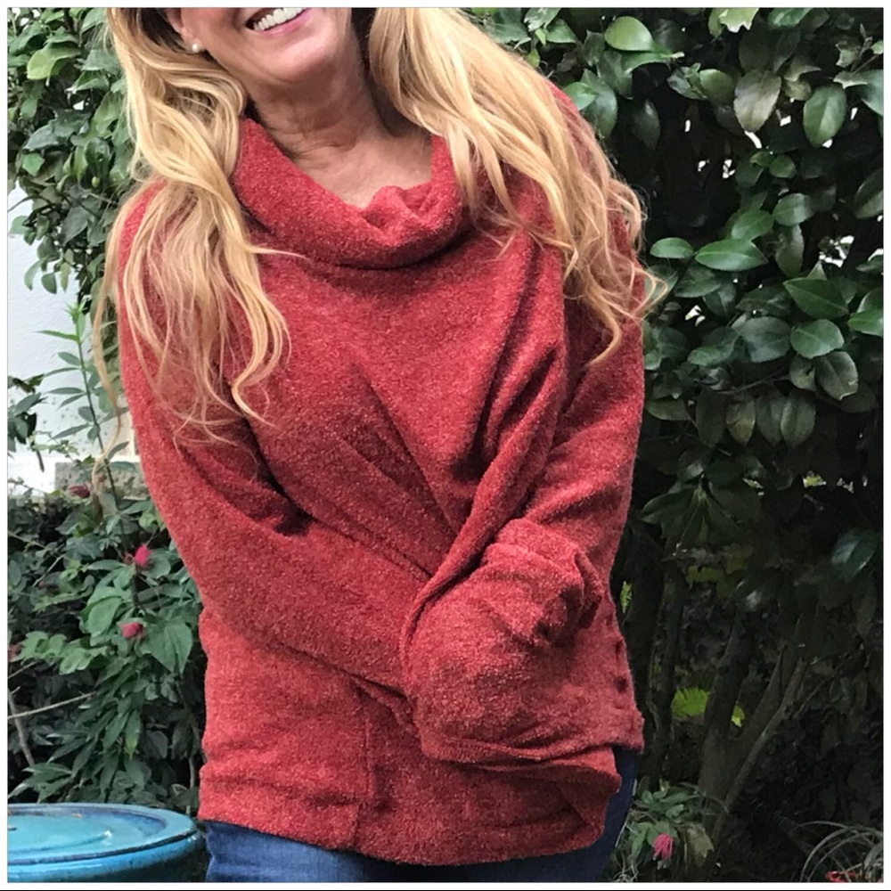 Loose Fit Super Cozy Cowl Neck Sweater - Picture 6 of 8