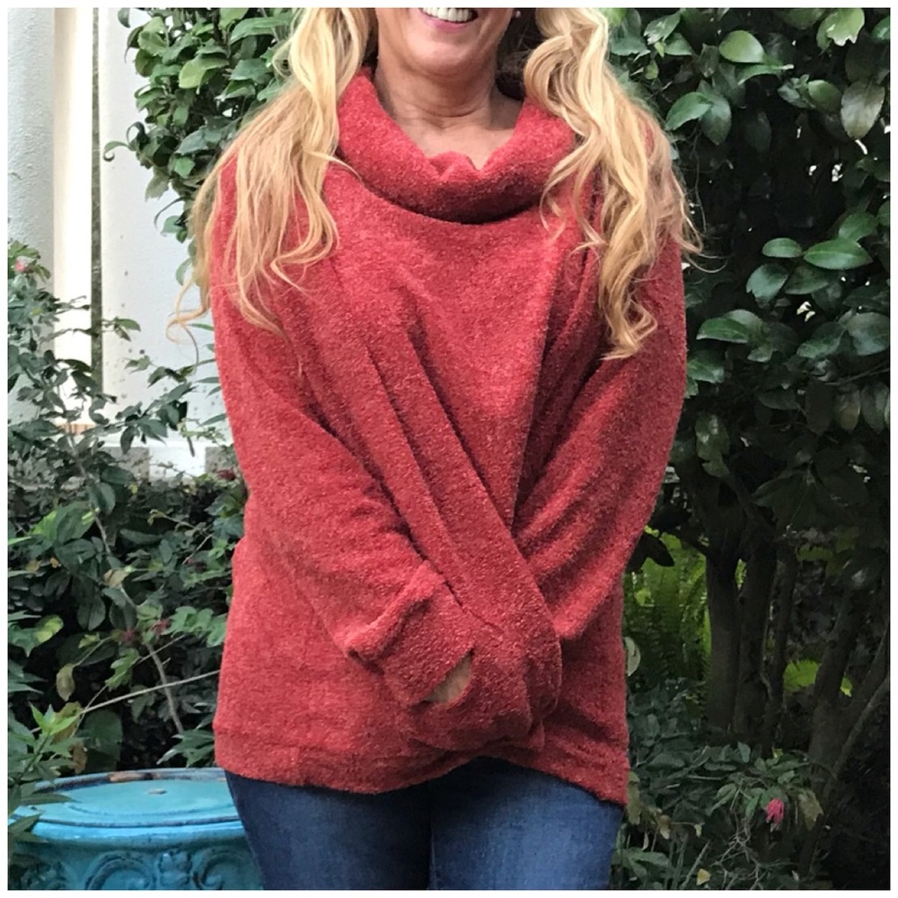 Loose Fit Super Cozy Cowl Neck Sweater - Picture 8 of 8