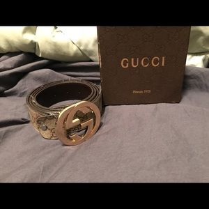 100% Authenic “GG Supreme” Gucci Belt