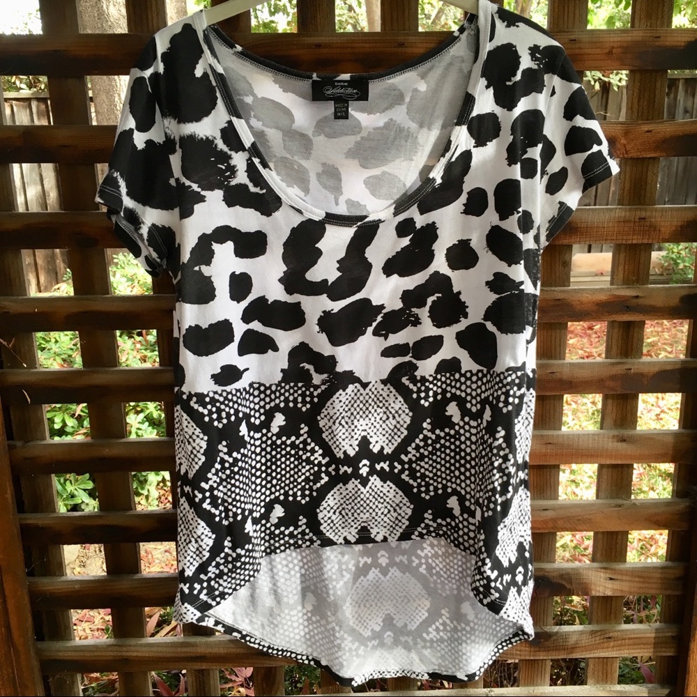 Bebe animal print high low short sleeve top