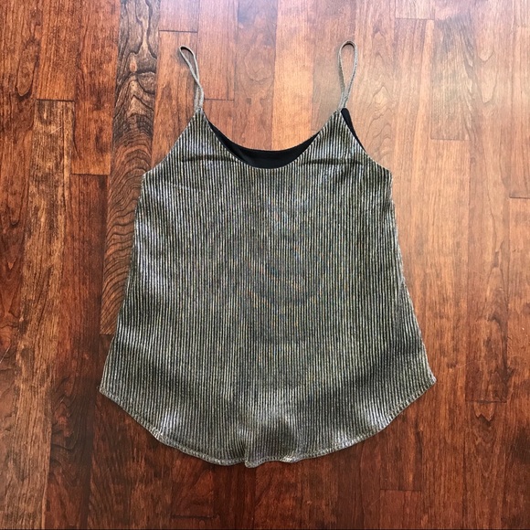 Metallic Top - Picture 3 of 6