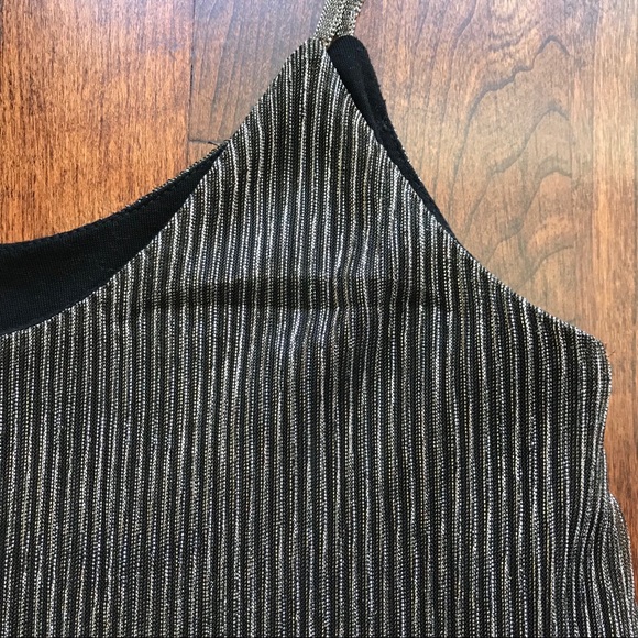 Metallic Top - Picture 2 of 6