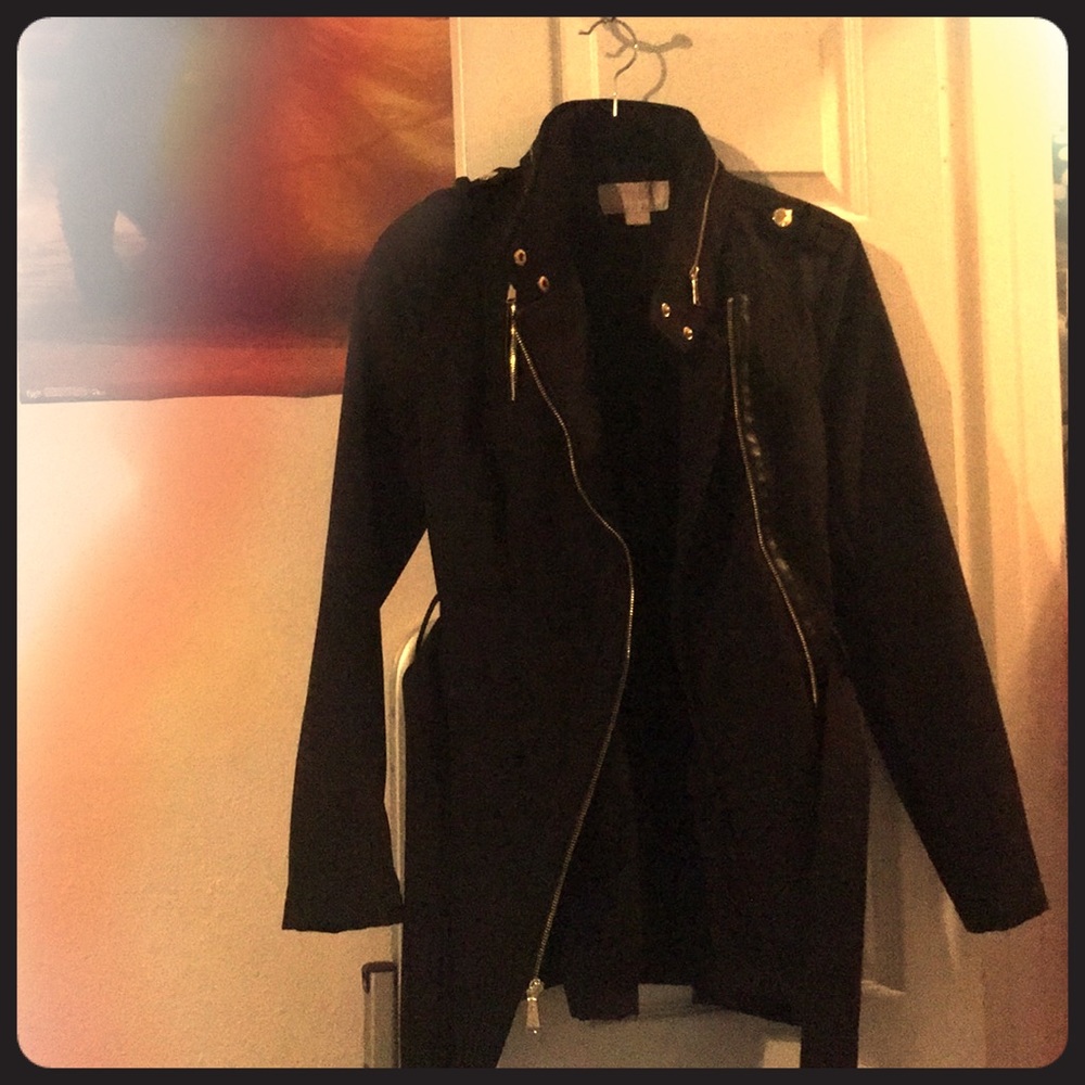 Michael Kors trench coat 🧥!