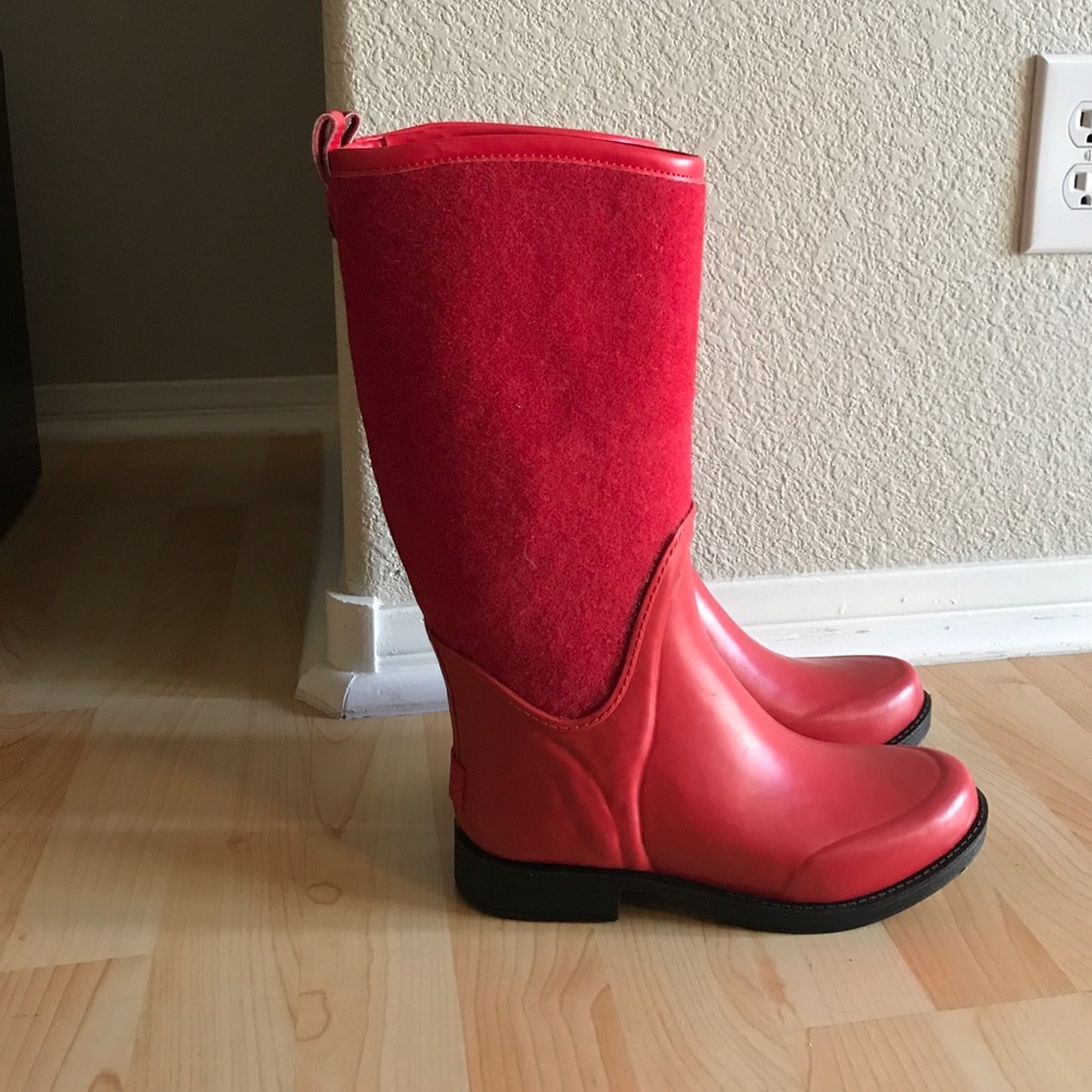 Brand new authentic UGG rain boots