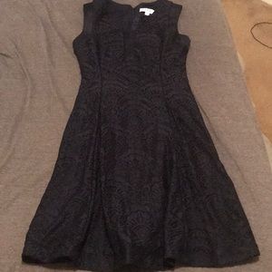Navy Sleeveless V-neck Dress