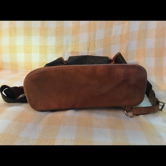 Authentic Louis Vuitton Monogram Backpack - Picture 3 of 8