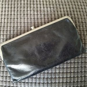 HOBO Lauren clutch wallet