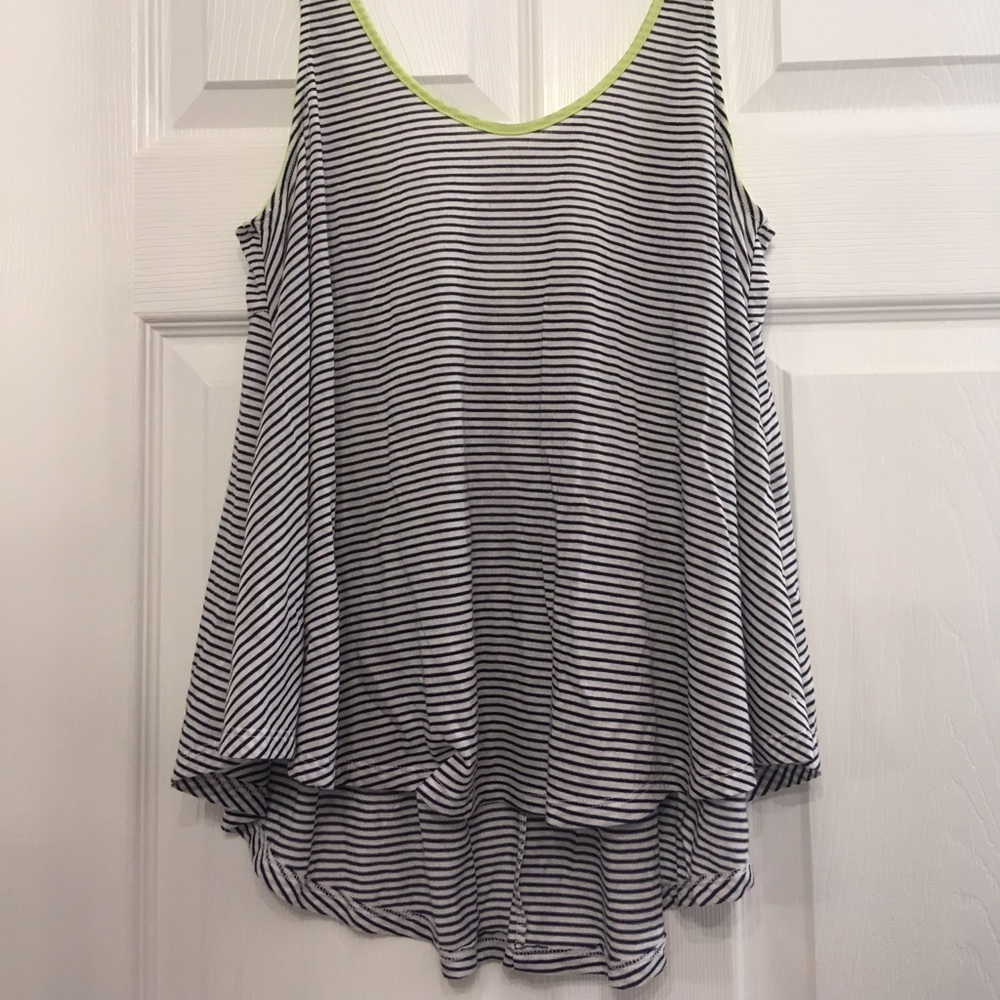 American Eagle Outfitters Aloha Tank