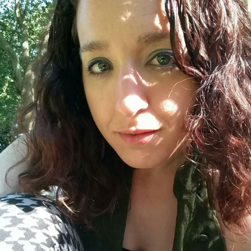 Meet your Posher, Valerie