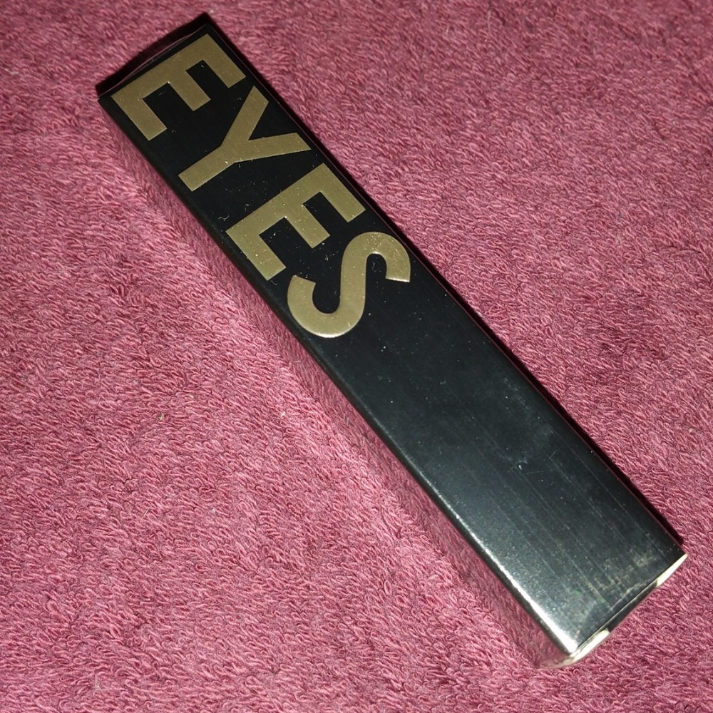 Focallure Glitter Gel Eyeliner #01 - Picture 3 of 5