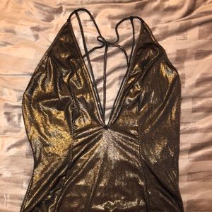SEXY GOLD BODYSUIT OUT FROM UNDER
