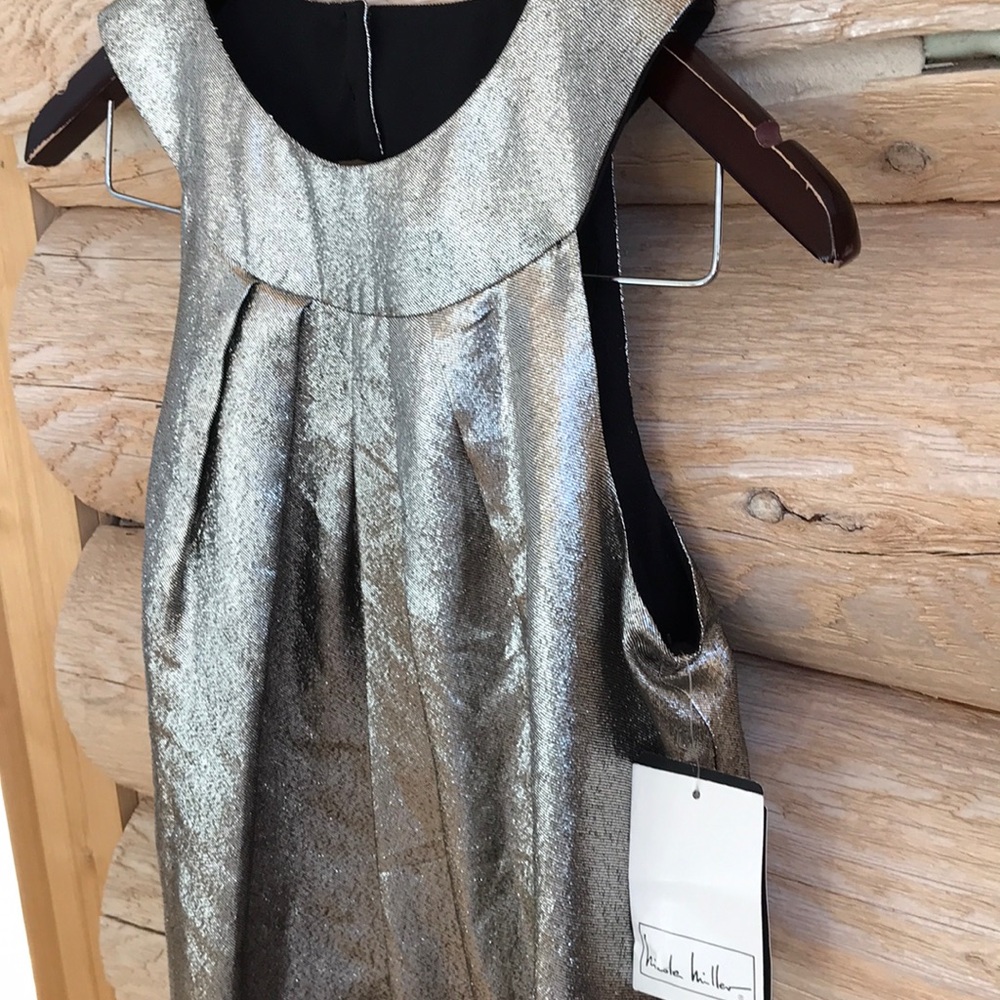 ❌SOLD❌NWT Nicole Miller Metallic Party Dress - Picture 4 of 8