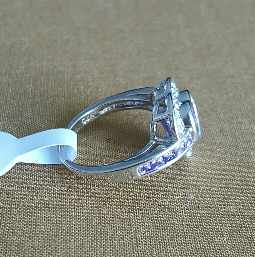 Heart Shaped Amethyst and Topaz Ring - Picture 4 of 10