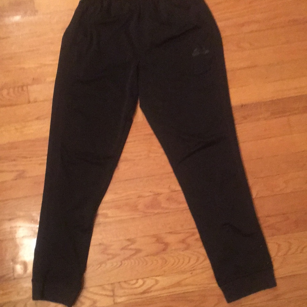 Adidas triple black joggers sz L