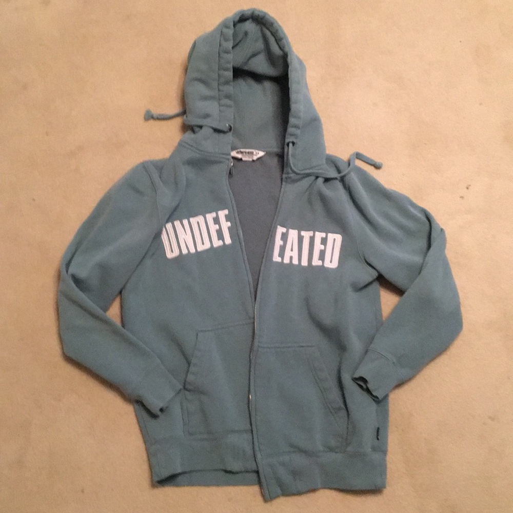 Undefeated Hoodie with Zipped