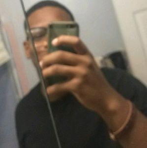 Meet your Posher, Jared