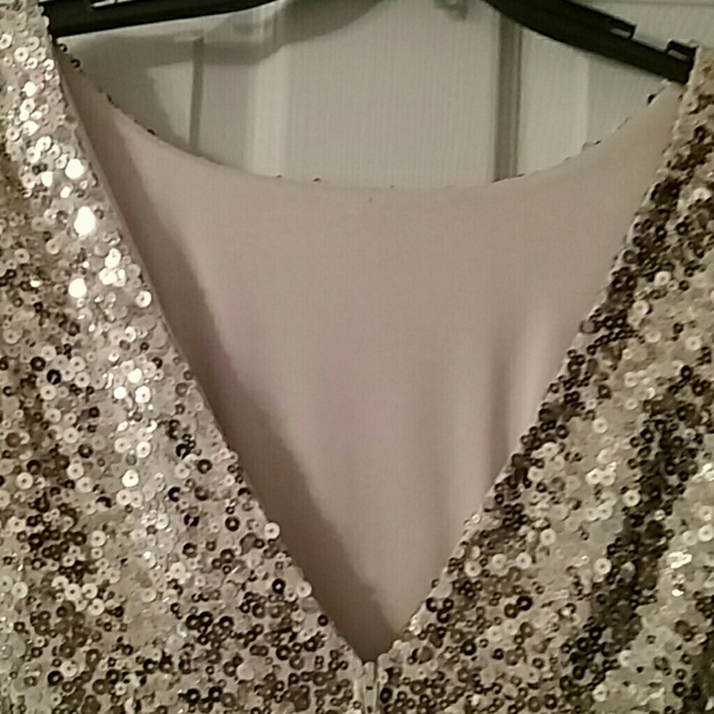 PARTY DRESS - Picture 7 of 7