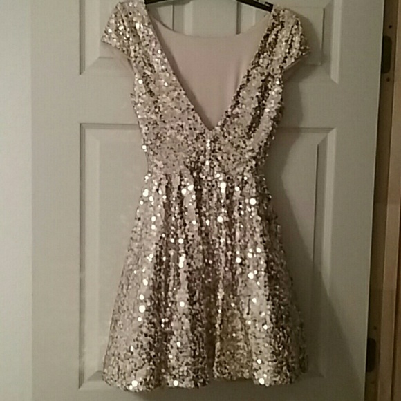 PARTY DRESS - Picture 3 of 7