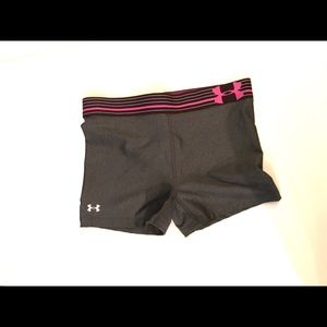 SM Like new condition Under Armour workout shorts