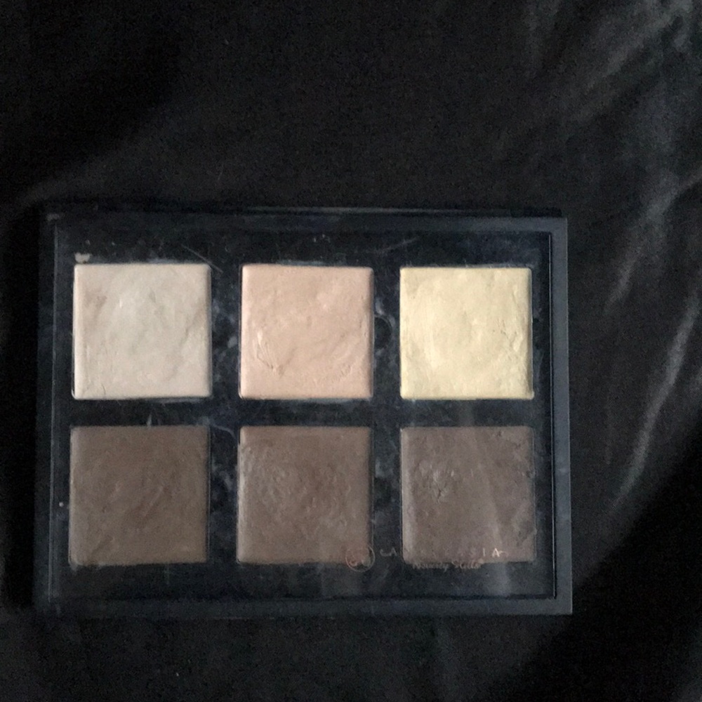 Anastasia cream contour Kit! Light-medium
