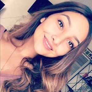 Meet your Posher, Yaritza